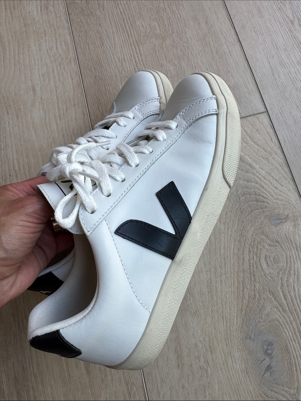 Veja White Leather Sneaker with Black V Detail - Picture 2 of 6